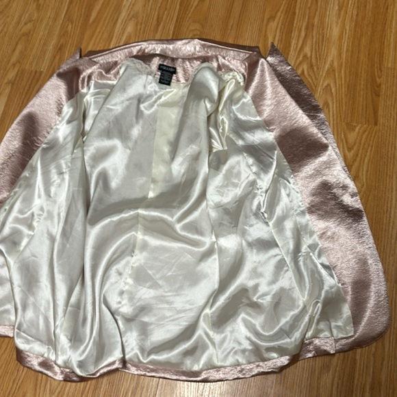 Sloosh Size L soft Pink Long sleeve jacket with 1 button front. - Picture 9 of 11